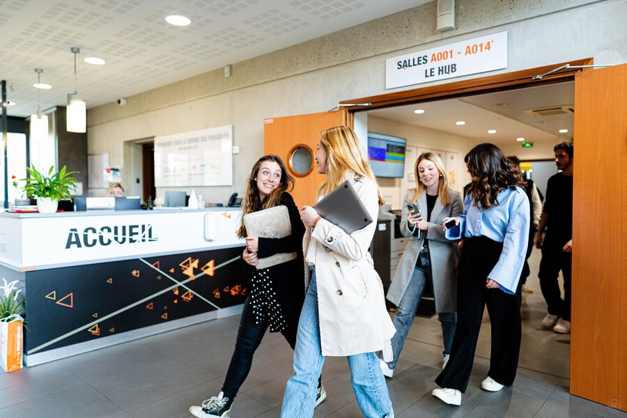 Les étudiants d'IGENSIA School of Business Toulouse